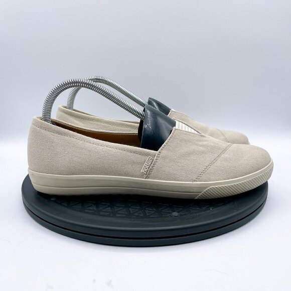 Hotter Laurel Women's beige Flats slip on sneakers women's shoes size 8.5 - Picture 1 of 11
